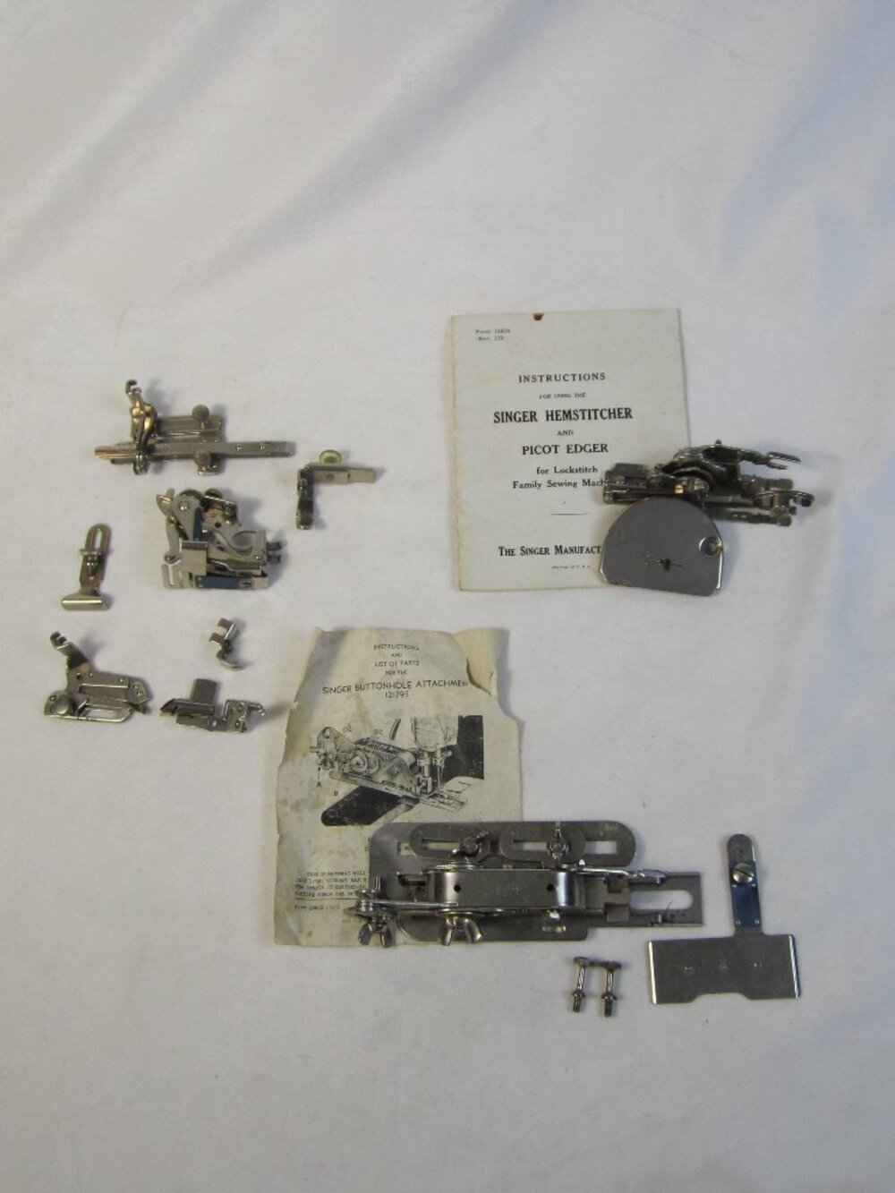 Vintage Singer Sewing Machine Attachments / Pieces Mixed Lot